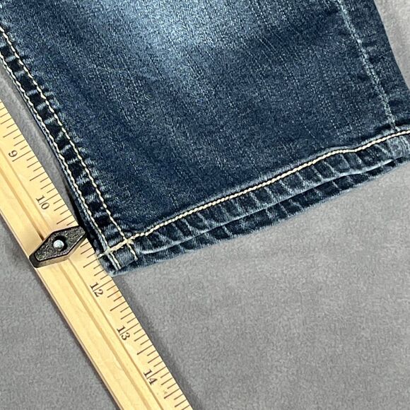 Daytrip Virgo Womens Bermuda Jean Shorts Size 27 Dark Wash Whiskering Stretch - Picture 11 of 11